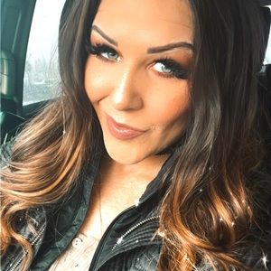 Meet your Posher, Lisa